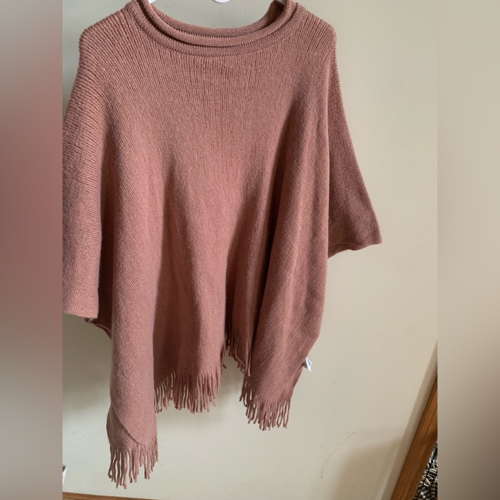 Mia & Tess Poncho